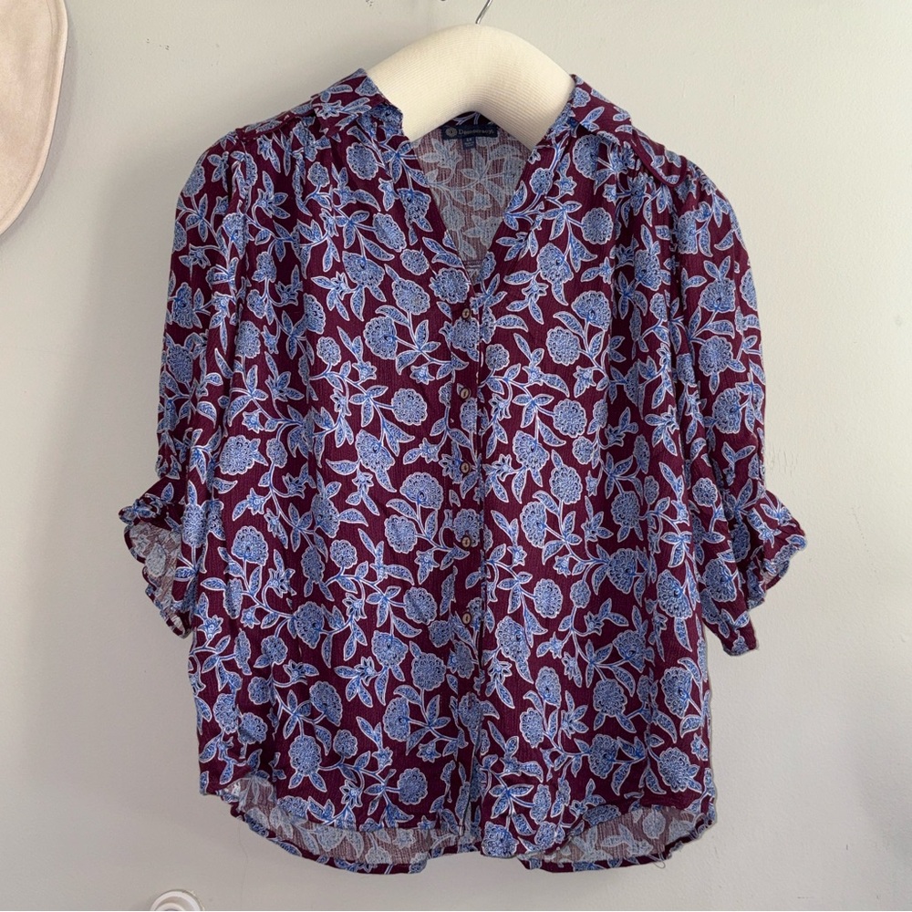 Democracy blouse